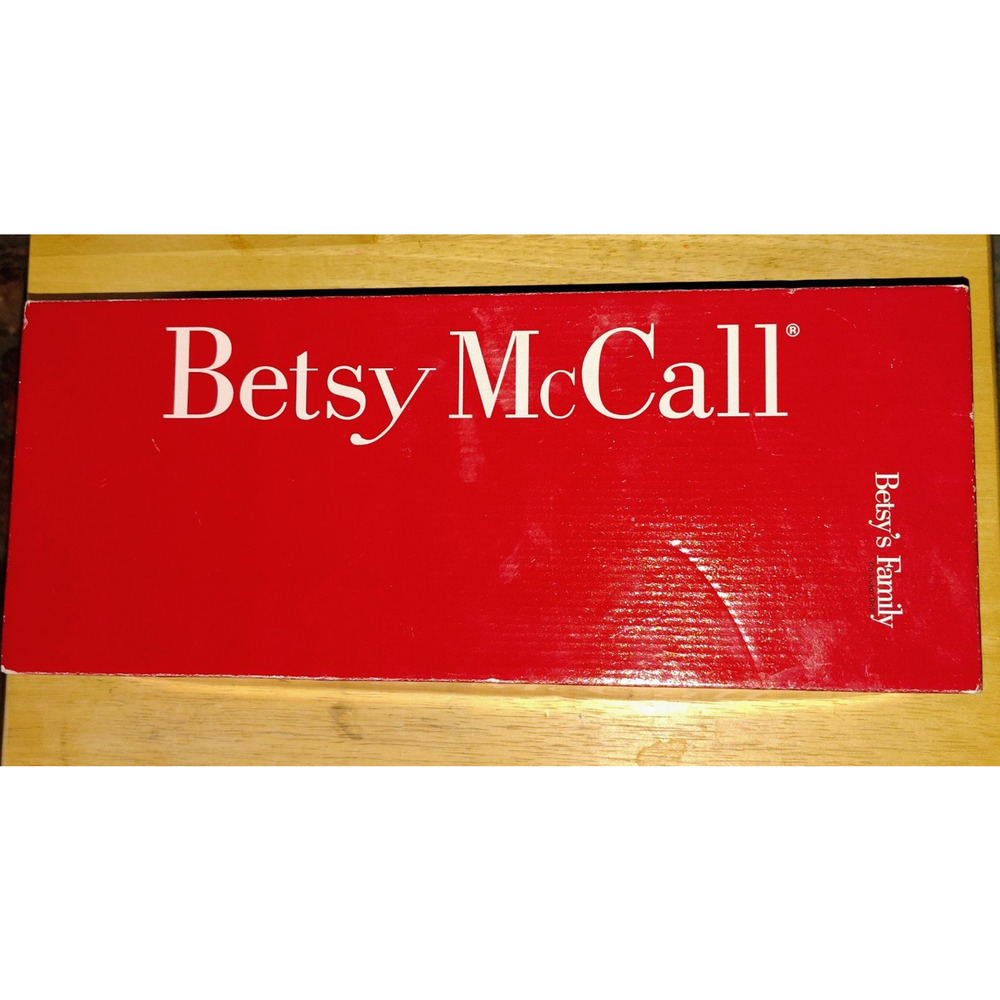 Betsy McCall Collector Doll by Robert Tonner Betsy's Family Original Box